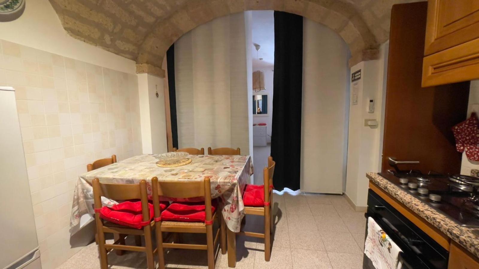 Itiseasy Cuglieri 1 E 2 Private Apartments المظهر الخارجي الصورة