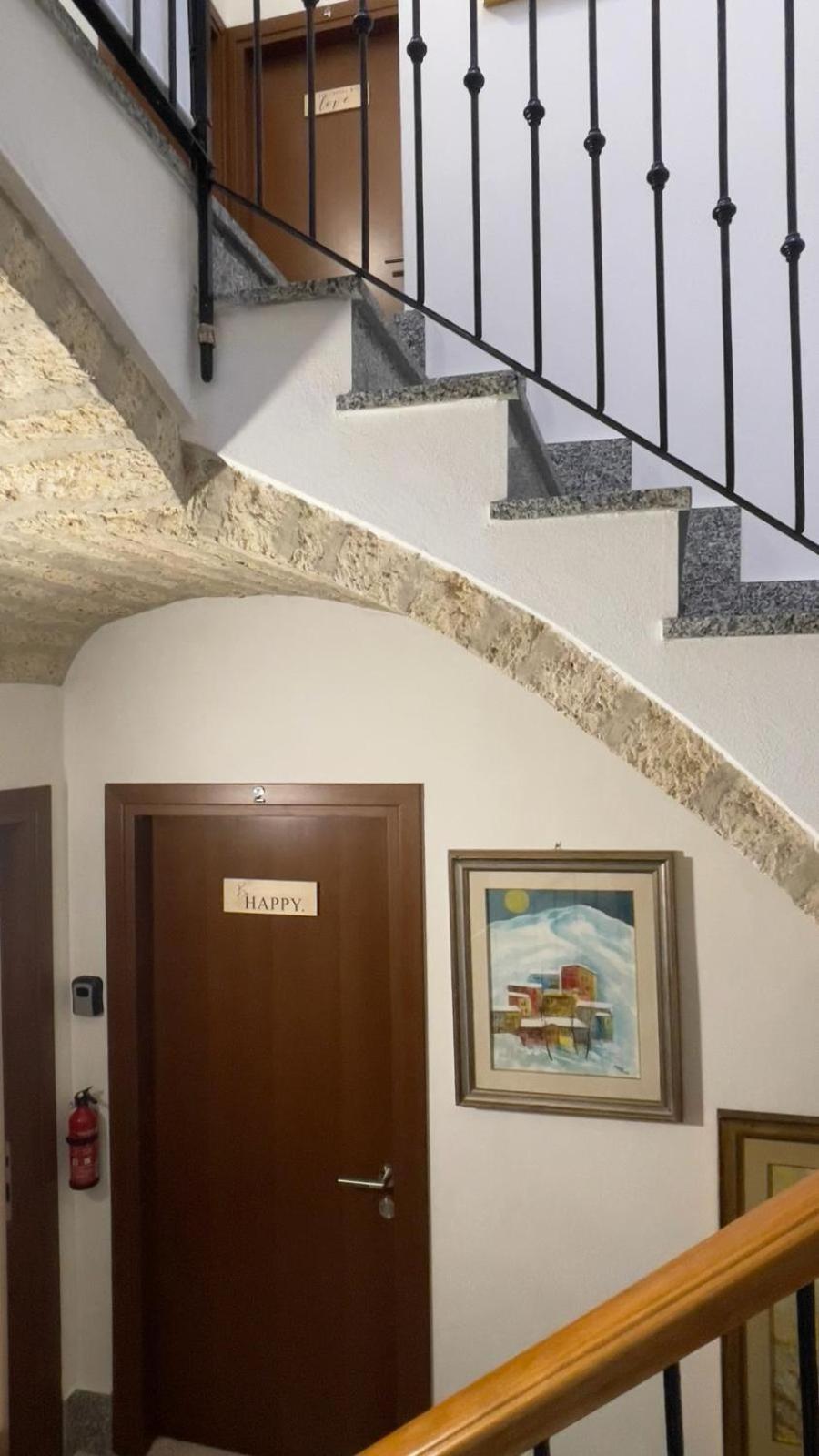 Itiseasy Cuglieri 1 E 2 Private Apartments المظهر الخارجي الصورة