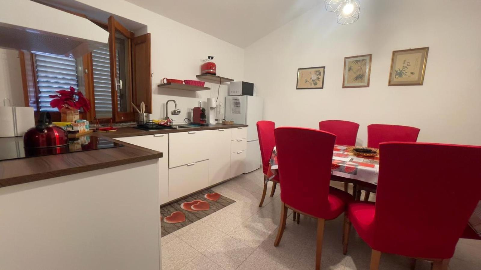 Itiseasy Cuglieri 1 E 2 Private Apartments المظهر الخارجي الصورة