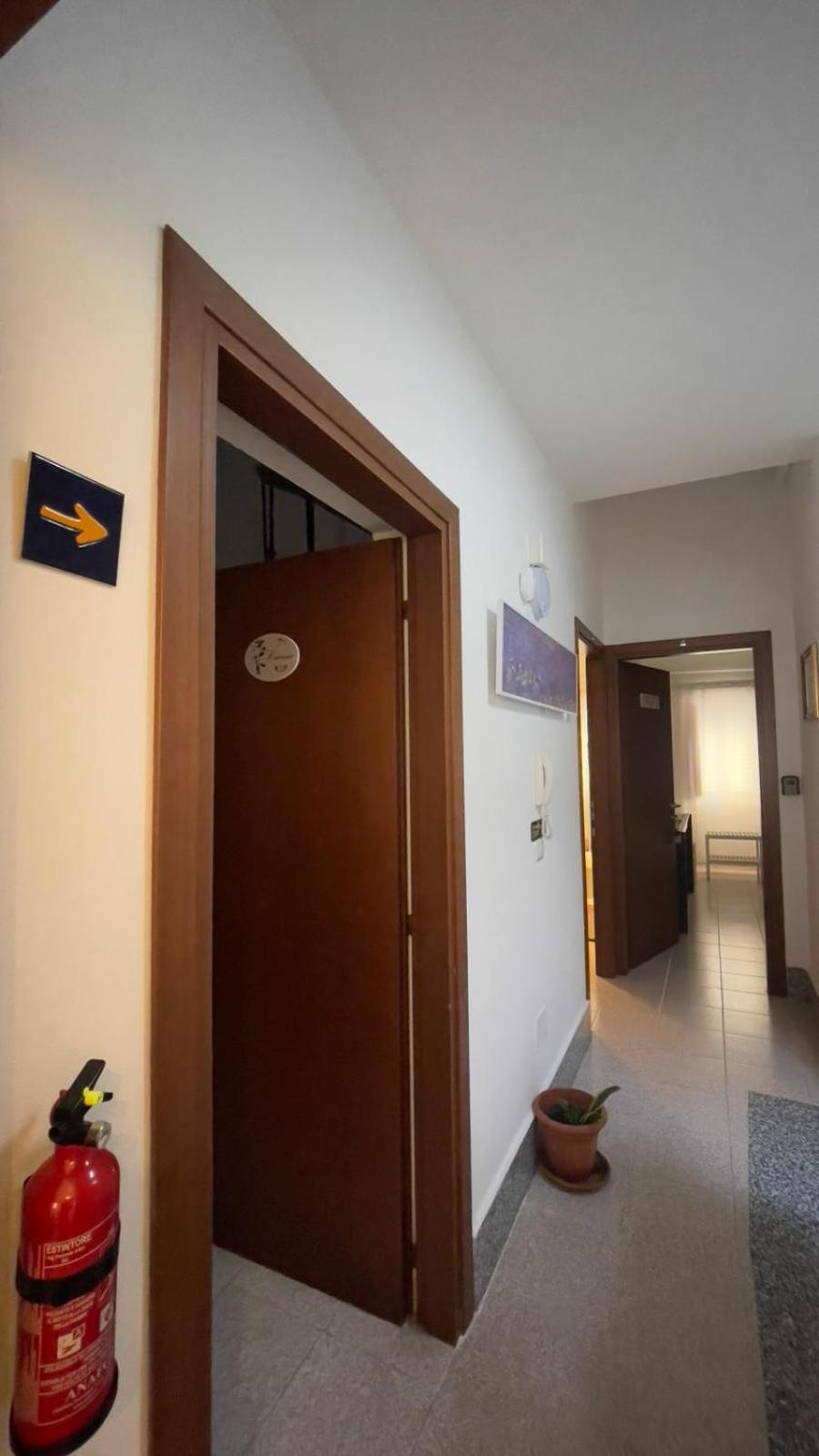Itiseasy Cuglieri 1 E 2 Private Apartments المظهر الخارجي الصورة